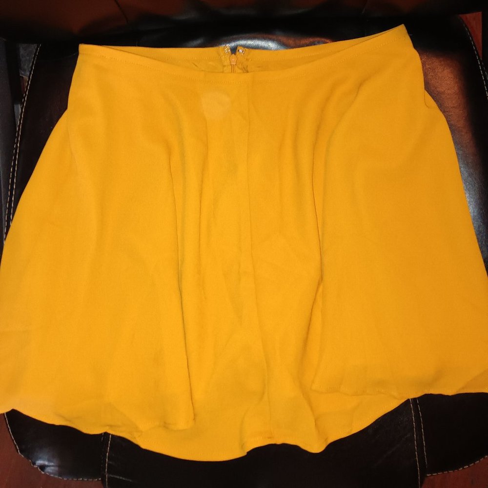 Forever 21 Mustard Yellow Zipper Skirt